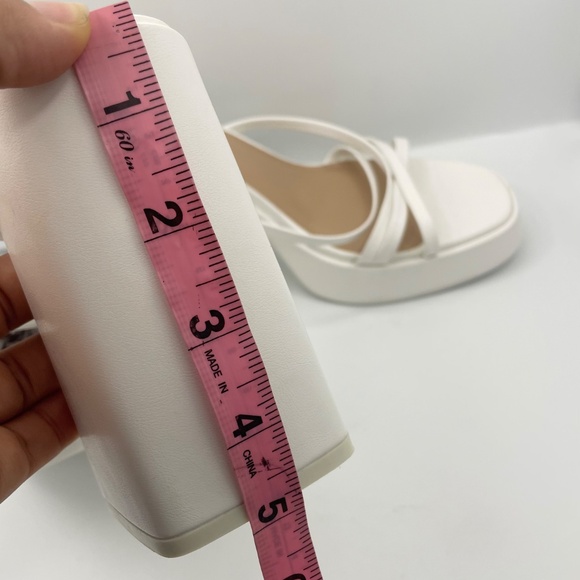 STEVE MADDEN affection strappy platform white sandals women’s Size 11M - Picture 5 of 9